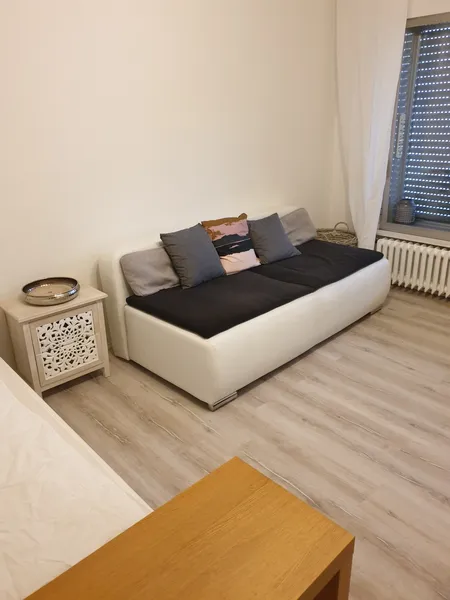furnished, warm, with "Anmeldung" near Ubahn "Afrikanische Strasse", w Balcony — photo 1